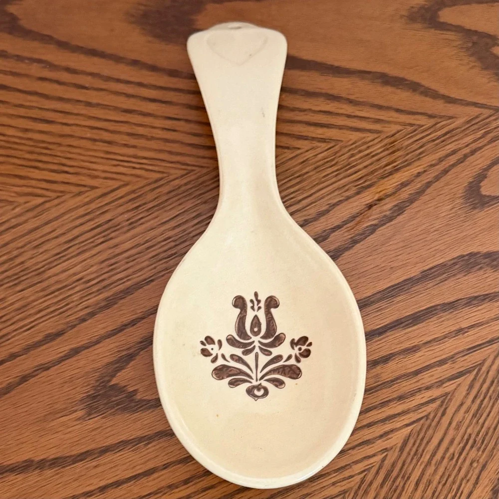 Pfaltzgraff Village Stoneware Spoon Rest 515 Vintage Folk Art USA 70s Heart